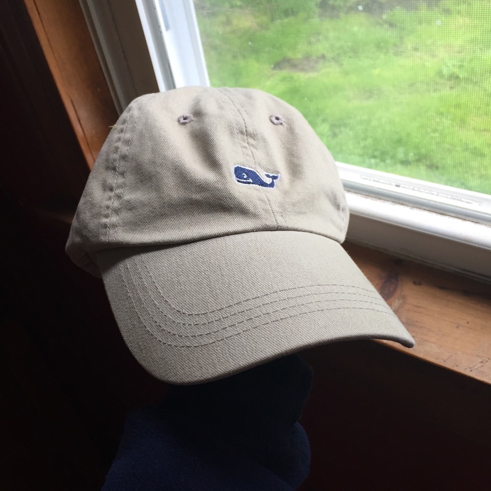 Vineyard Vines hat
